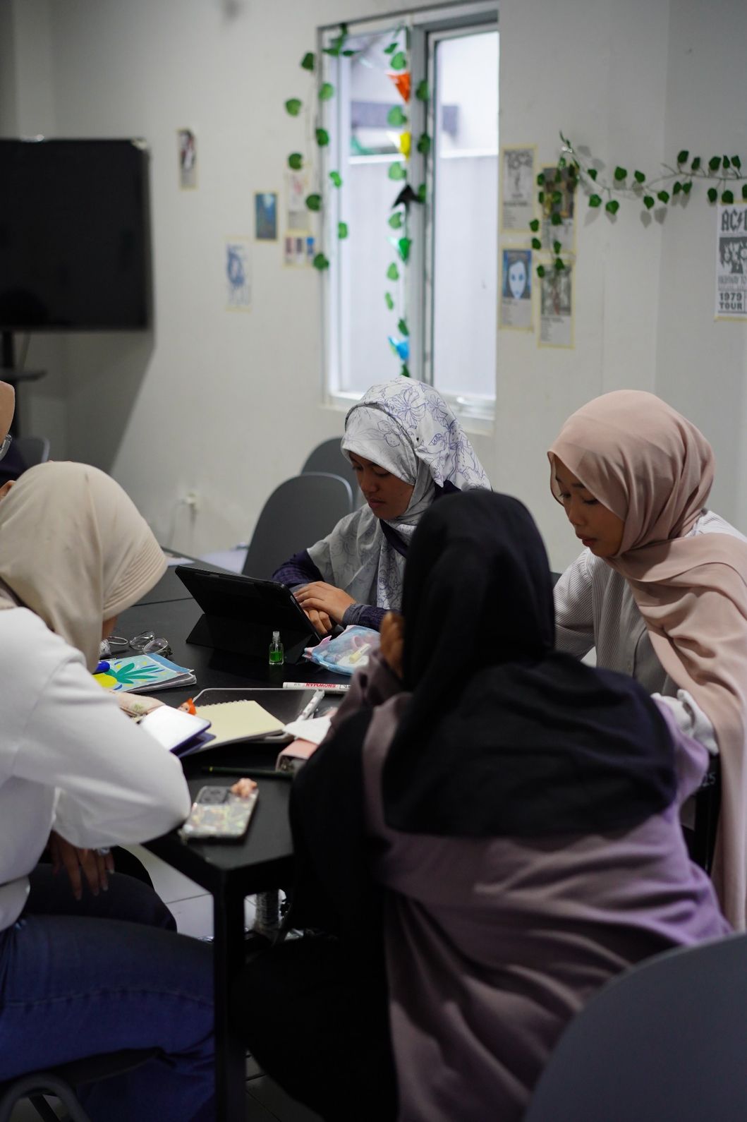 Kegiatan kelompok siswa Flexi School Bintaro